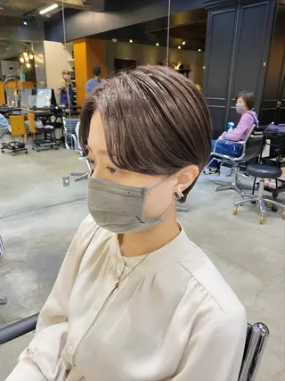 ショート カラー 透明感カラー🌿 グレージュ🐺陽介のヘアスタイル