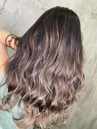 セミロング カラー 寺門 拓馬のヘアスタイル