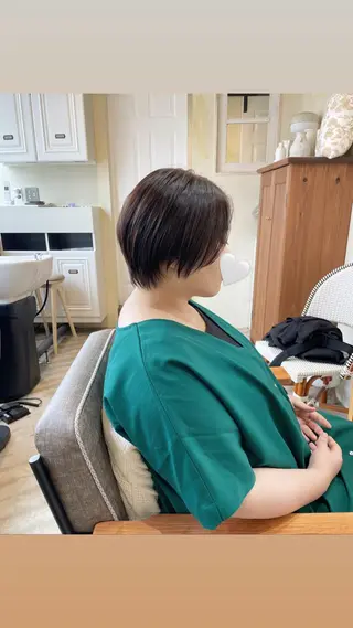 ショート カラー 🍋透け感カラー🍃 オリーブ🍐Kahoのヘアスタイル