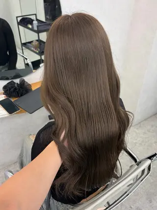 ロング カラー まろやかベージュ🤎 艶髪🫧リン🔔のヘアスタイル