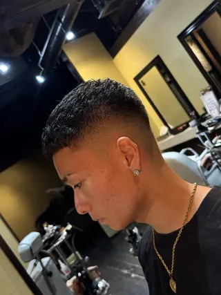 ショート メンズ 中西 弘樹のヘアスタイル