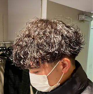 ミディアム パーマ メンズ 横浜駅メンズパーマ師 🌀岩﨑弘成🌀のヘアスタイル