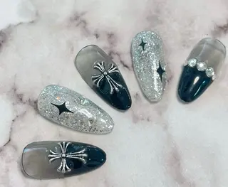 ネイル H3 Nail Tsuki🦋💙のネイルデザイン