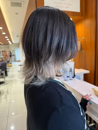 ショート カラー shiho/名駅💎 ケアカラー/ブリーチのヘアスタイル