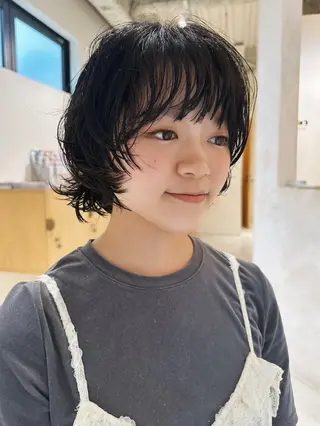 ショート パーマ MISA レイヤーカットのヘアスタイル