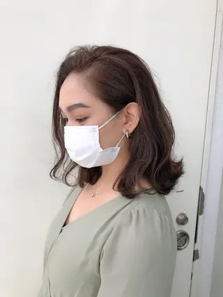 ミディアム カラー 韓国🇰🇷レイヤー 映える顔周り🩷のヘアスタイル