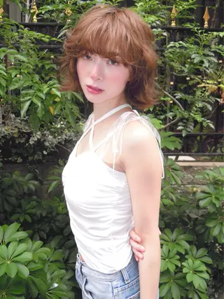 カラー shiro.kobe 森彩華のヘアスタイル