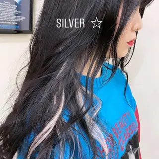 ロング カラー エクステ ハイトーン 💭黒崎ハルカのヘアスタイル