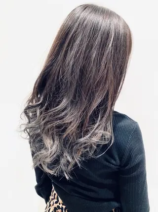 セミロング カラー パーマ スパイキーショート パーマ　具志堅　太志のヘアスタイル