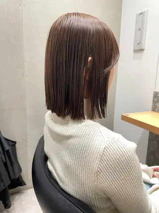 ミディアム カラー 小坂 郁美のヘアスタイル