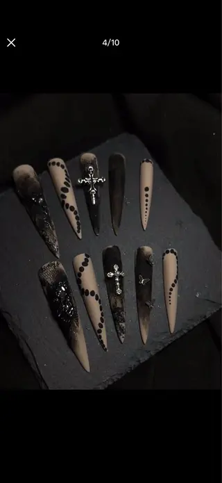 ネイル Sunny nail メナのネイルデザイン