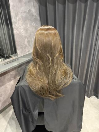 カラー nameless miichiのヘアスタイル