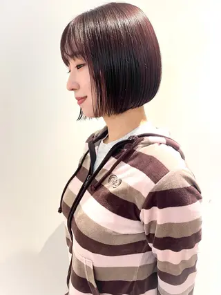 ショート カラー 地毛風縮毛矯正 束感ボブ🌷江梨🍎のヘアスタイル