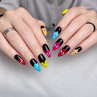 ネイル Rosy Nail Galleryのネイルデザイン