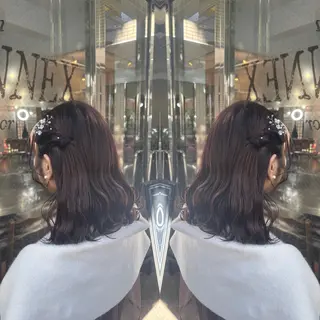 ミディアム ヘアアレンジ 💎ハイトーン/艶 カラー モエカ💎のヘアスタイル