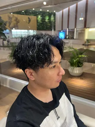 ショート パーマ メンズ 梅田茶屋町メンズ 専門美容師 山元一平のヘアスタイル