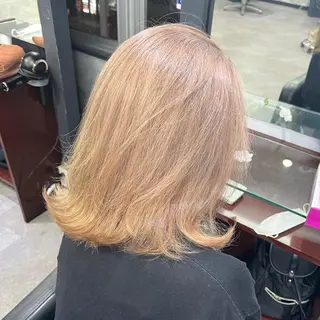 セミロング カラー シールエクステ特化 ハイトーン、NANAのヘアスタイル