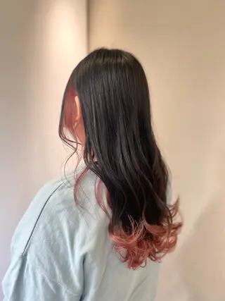 ロング カラー 佐々木 美帆のヘアスタイル