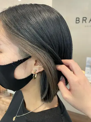 ミディアム 山田 まどかのヘアスタイル