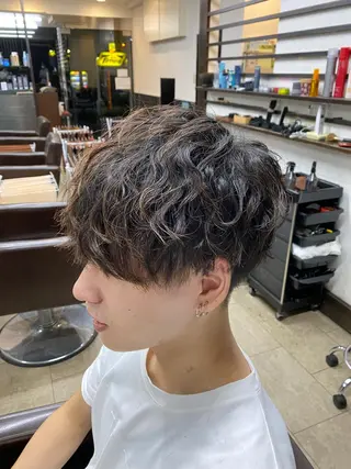 ミディアム メンズ RELATION /メンズ/バーバーのヘアスタイル