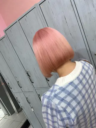 ミディアム カラー ブリーチ特化🌈 MANATOのヘアスタイル