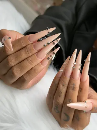 ネイル Blingg NailStudioのネイルデザイン