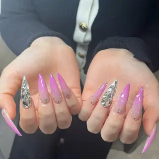 ネイル IROHA nail Ami🐊🎀のネイルデザイン