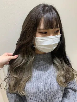 セミロング カラー 暖色/ブリーチカラー 🎀 M i k uのヘアスタイル