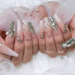 ネイル Roi ayanaのネイルデザイン
