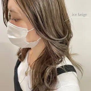 ロング カラー 美髪矯正/ベージュ カラー🧸綾里のヘアスタイル