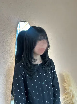 ミディアム レイヤー/透明感 🌷油科あい🌷のヘアスタイル