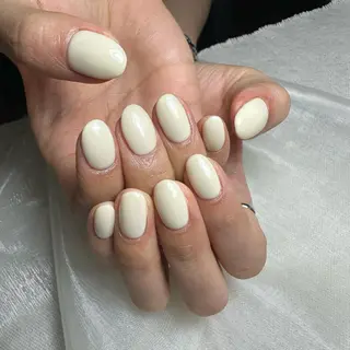 ネイル 里見 麗のネイルデザイン