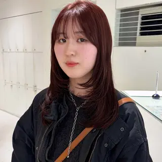 セミロング haruko🎀⌇ レイヤーカットのヘアスタイル