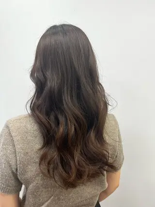 ロング 産休の為お休みです! 小島凜のヘアスタイル