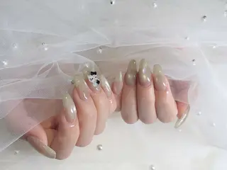 ネイル ワンホン韓国ちゅるん ネイル✨🎀AMIのネイルデザイン