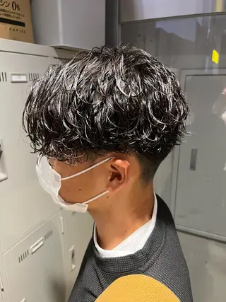 ミディアム パーマ メンズ 横浜駅メンズパーマ師 🌀岩﨑弘成🌀のヘアスタイル