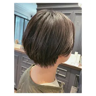 ショート カラー くるくるパーマ aikoのヘアスタイル