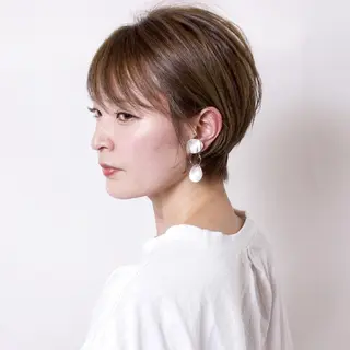 ショート 中高下 由真のヘアスタイル