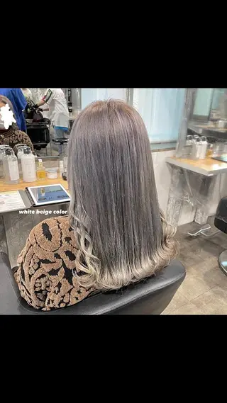 ロング カラー パーマ ヘアアレンジ メンズ キッズ ネイル マツエク・マツパ アイブロウ 透明感カラー・レイヤ ー🎀amika🎀のヘアスタイル