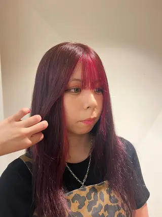 ロング カラー 中村 彩奈のヘアスタイル
