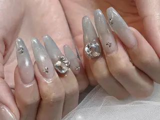 ネイル le'a -レア-のネイルデザイン