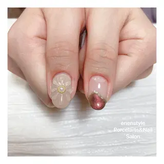 ミディアム ネイル 🐾enen style 🐾のネイルデザイン