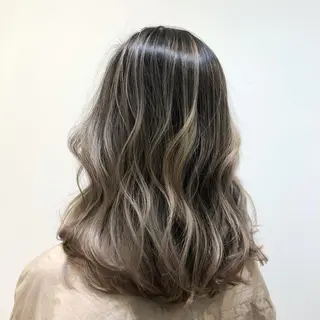 セミロング カラー 【店長】大根 亮太のヘアスタイル