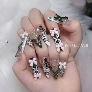 ネイル Pio Mielのネイルデザイン
