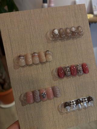 ネイル Looogネイリスト 織戸のネイルデザイン