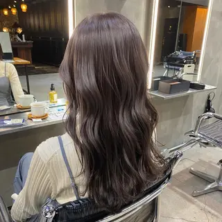 セミロング カラー 透明感カラー🌿 グレージュ🐺陽介のヘアスタイル