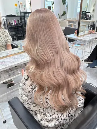 ロング ☪️ハイトーン coco🍀︎✨のヘアスタイル
