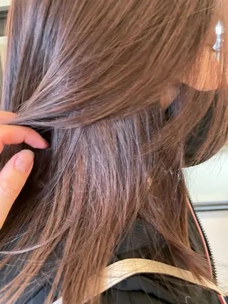 セミロング カラー EIGHT MAYUのヘアスタイル