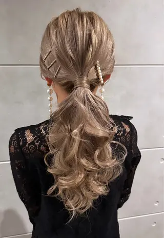 ロング ヘアアレンジ 吉野 華乃のヘアスタイル