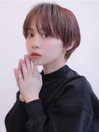 セミロング カラー パーマ ヘアアレンジ 髪質改善、癖毛直し 縮毛矯正が得意のヘアスタイル